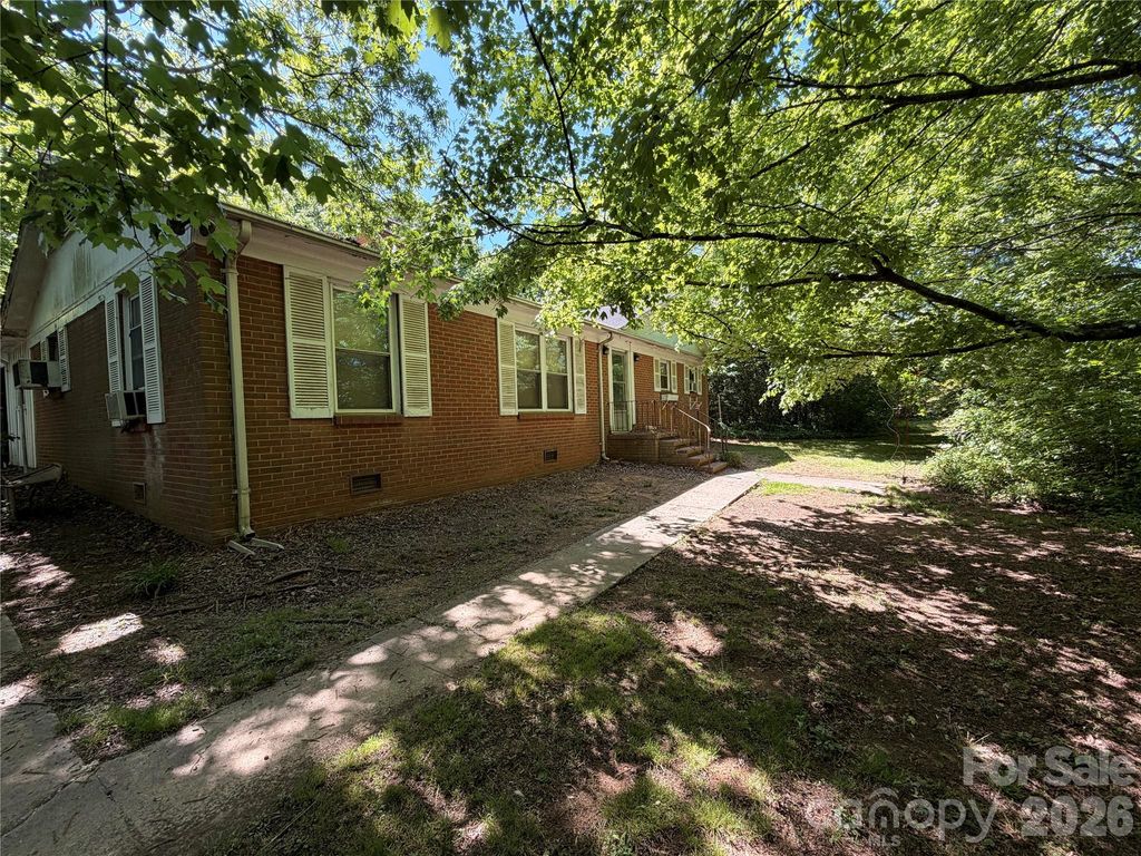 7000 Ridge Lane Road, Charlotte, NC 28262