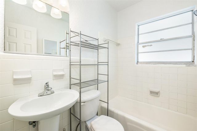 212 S CHURCH AVENUE 208, Tampa, FL 33609