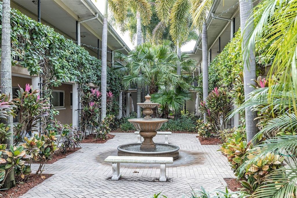 212 S CHURCH AVENUE 208, Tampa, FL 33609