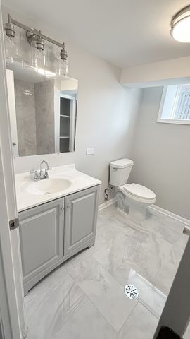 1332 Mackinaw Avenue, Calumet City, IL 60409