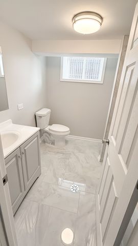 1332 Mackinaw Avenue, Calumet City, IL 60409