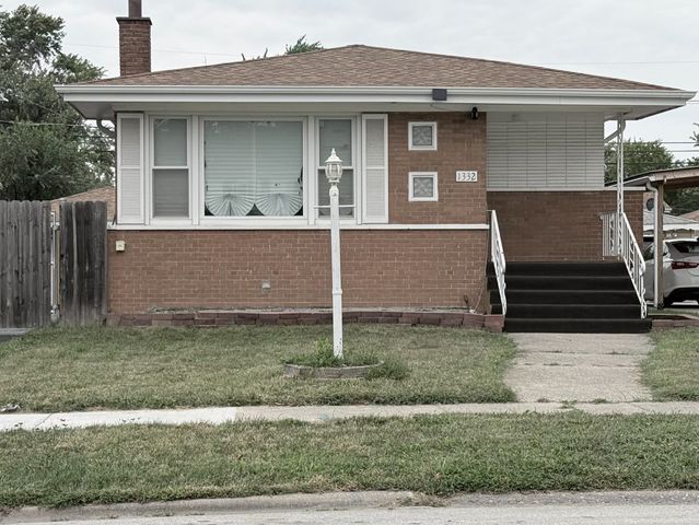 1332 Mackinaw Avenue, Calumet City, IL 60409