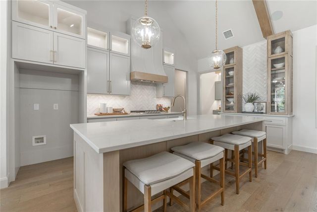 8100 Sacred Forest, Arcadia, OK 73007