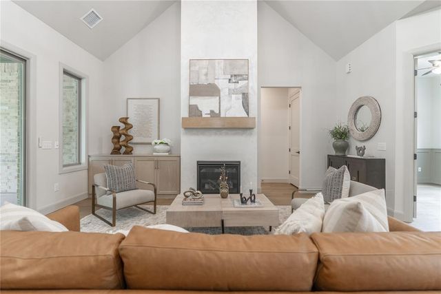8100 Sacred Forest, Arcadia, OK 73007