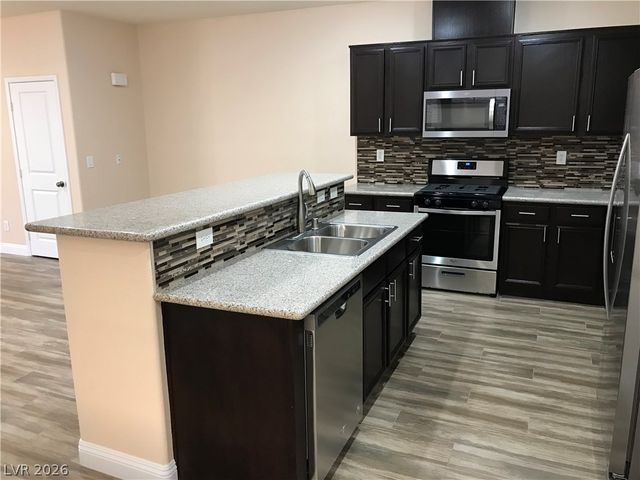 6255 West Arby Avenue 186, Las Vegas, NV 89118