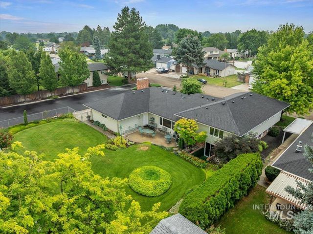 818 Winther Blvd, Nampa, ID 83651