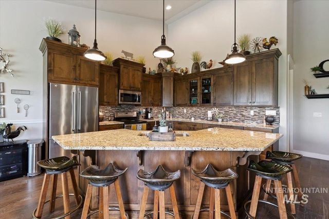 22776 Big Loon Way, Caldwell, ID 83607
