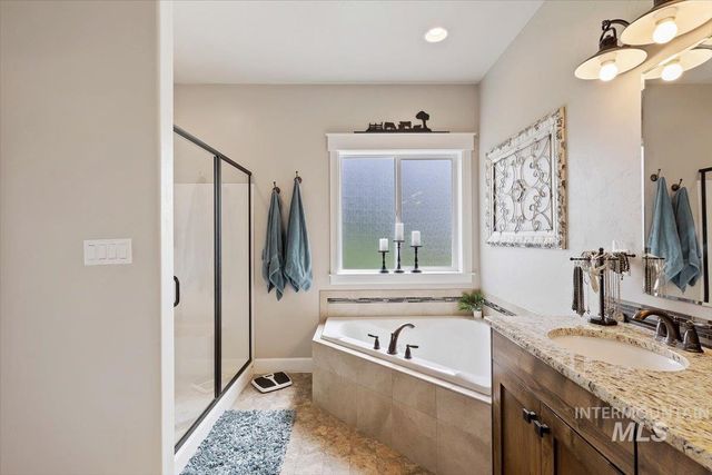22776 Big Loon Way, Caldwell, ID 83607