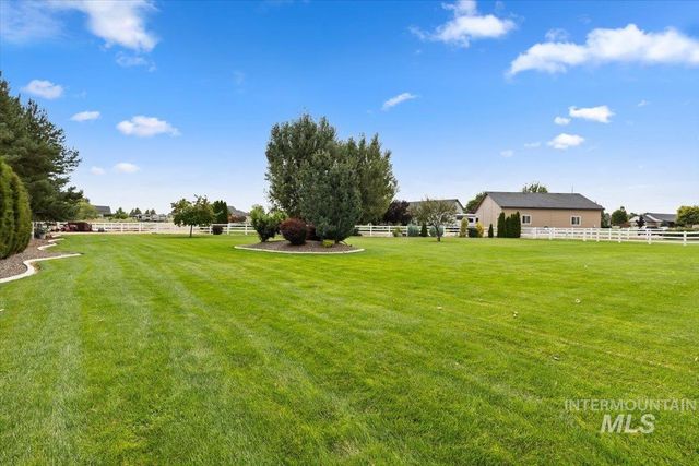 22776 Big Loon Way, Caldwell, ID 83607