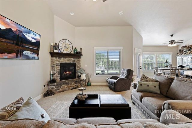 22776 Big Loon Way, Caldwell, ID 83607