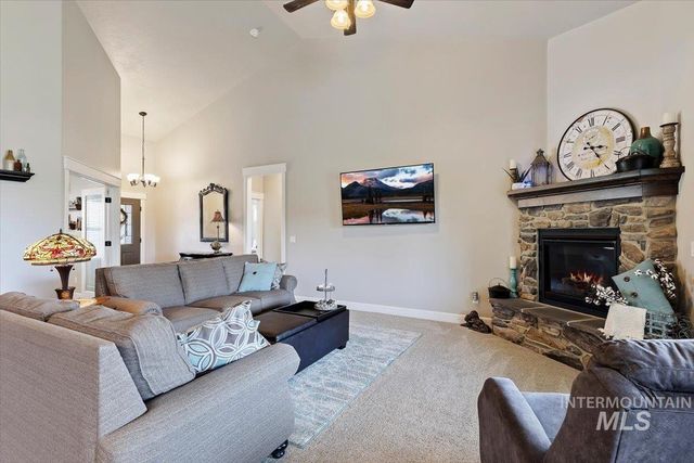 22776 Big Loon Way, Caldwell, ID 83607