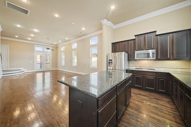 1250 W 23rd Street, Houston, TX 77008