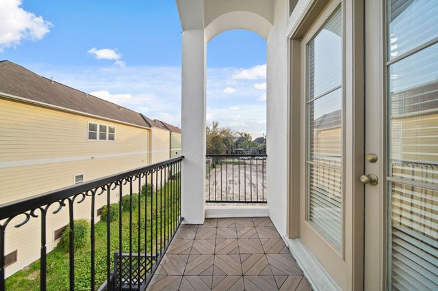 1250 W 23rd Street, Houston, TX 77008