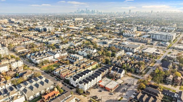 1250 W 23rd Street, Houston, TX 77008