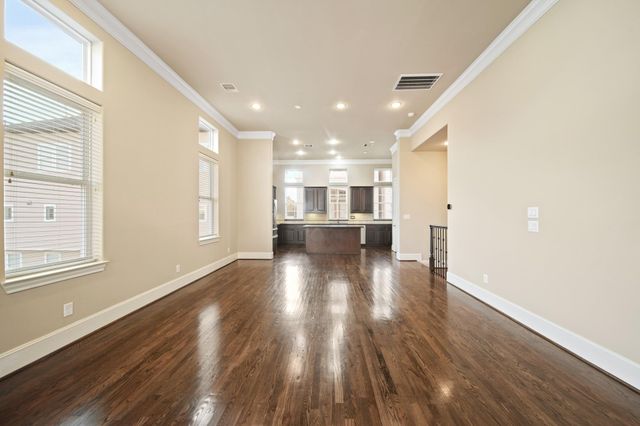 1250 W 23rd Street, Houston, TX 77008