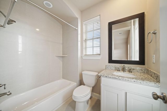 1250 W 23rd Street, Houston, TX 77008