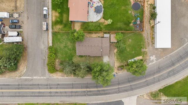 615 S 3 E, St Anthony, ID 83445