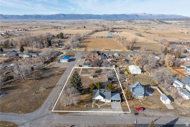 217 N 400 W, Mt Pleasant, UT 84647