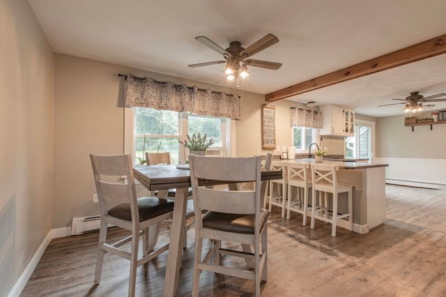 13 Old Powder House Rd, Lakeville, MA 02347