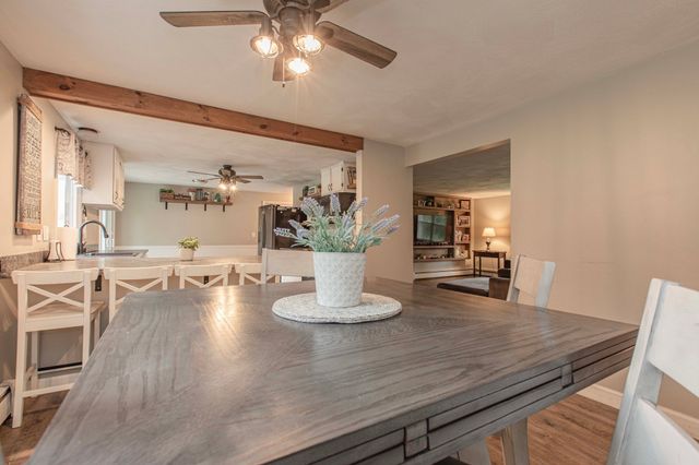 13 Old Powder House Rd, Lakeville, MA 02347