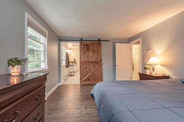 13 Old Powder House Rd, Lakeville, MA 02347