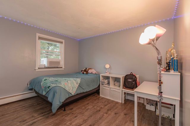 13 Old Powder House Rd, Lakeville, MA 02347
