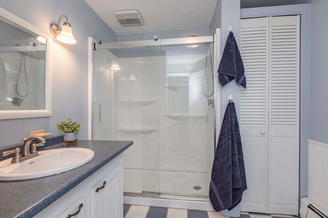 13 Old Powder House Rd, Lakeville, MA 02347