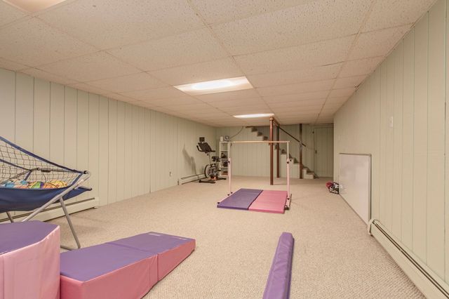 13 Old Powder House Rd, Lakeville, MA 02347