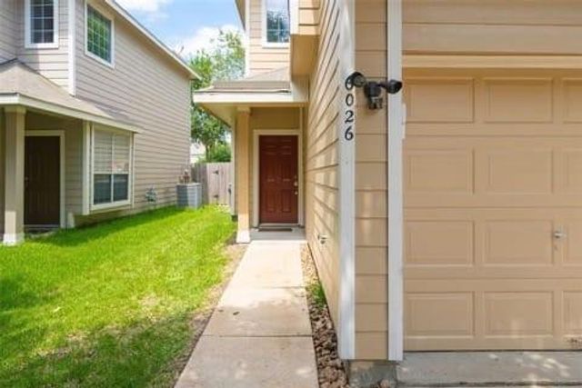 6026 Langham Mist Lane, Houston, TX 77084