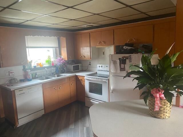 1820 East STREET, Two Rivers, WI 54241