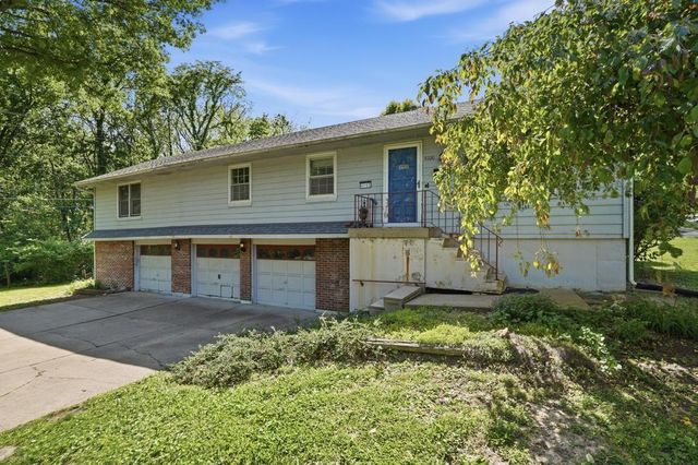 4100 S Coventry Drive, Independence, MO 64055