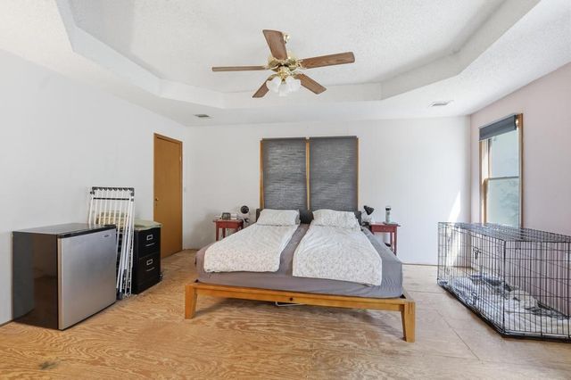 4100 S Coventry Drive, Independence, MO 64055