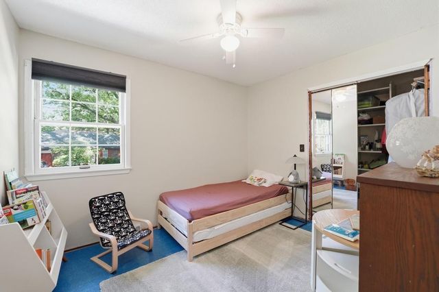 4100 S Coventry Drive, Independence, MO 64055