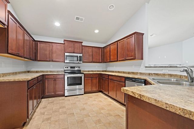 6743 JESSIE HOYT DR, Olive Branch, MS 38654