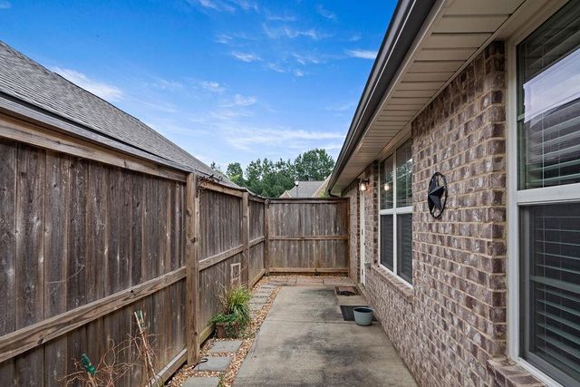6743 JESSIE HOYT DR, Olive Branch, MS 38654