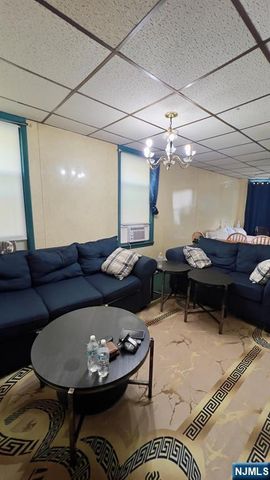 3310 John F Kennedy Boulevard, Jersey City, NJ 07307