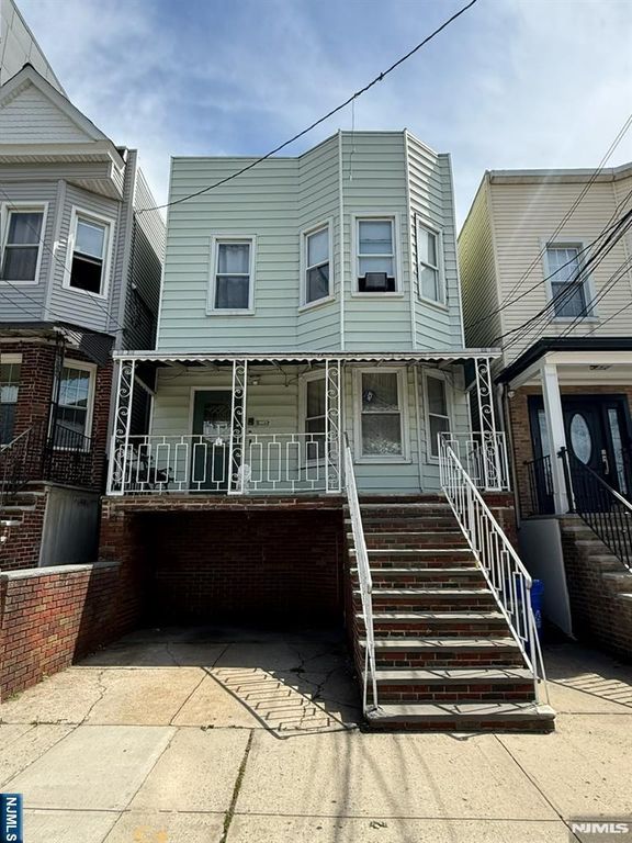 3310 John F Kennedy Boulevard, Jersey City, NJ 07307