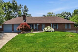 303 W Dauxville Drive, Richmond, MO 64085