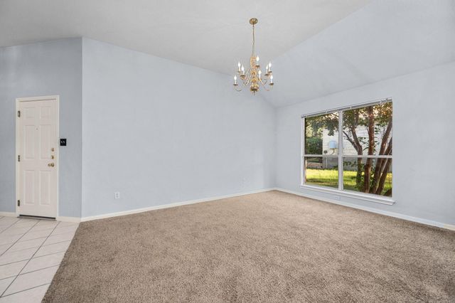 104 Chandler Pointe LOOP, Round Rock, TX 78665