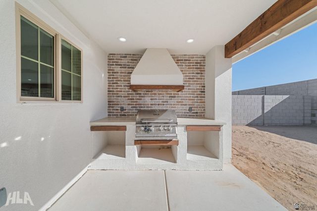 2151 E 15 St, Yuma, AZ 85365