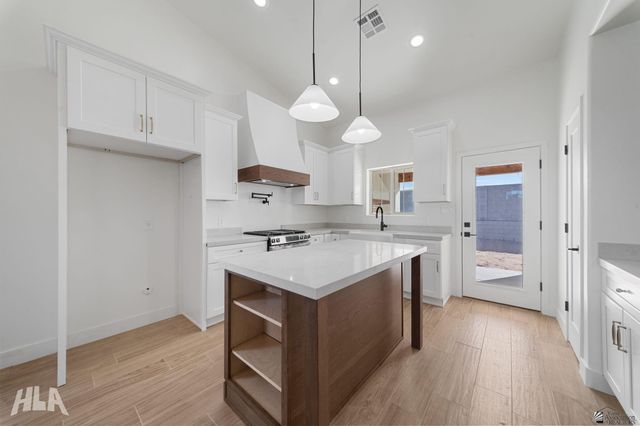 2151 E 15 St, Yuma, AZ 85365