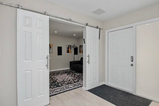 21460 LAGUNA Drive, Boca Raton, FL 33433