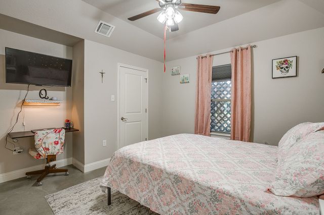 111 TREYS Way, Godley, TX 76044