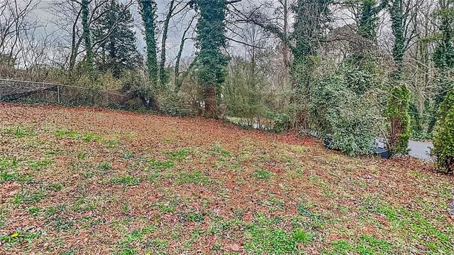 1770 Springview NW Road, Atlanta, GA 30314