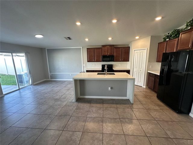 903 ZONE TAILED HAWK PLACE, Ruskin, FL 33570