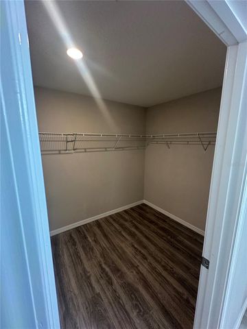 903 ZONE TAILED HAWK PLACE, Ruskin, FL 33570