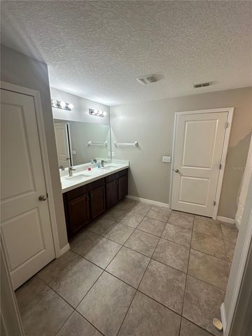 903 ZONE TAILED HAWK PLACE, Ruskin, FL 33570