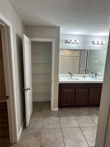 903 ZONE TAILED HAWK PLACE, Ruskin, FL 33570