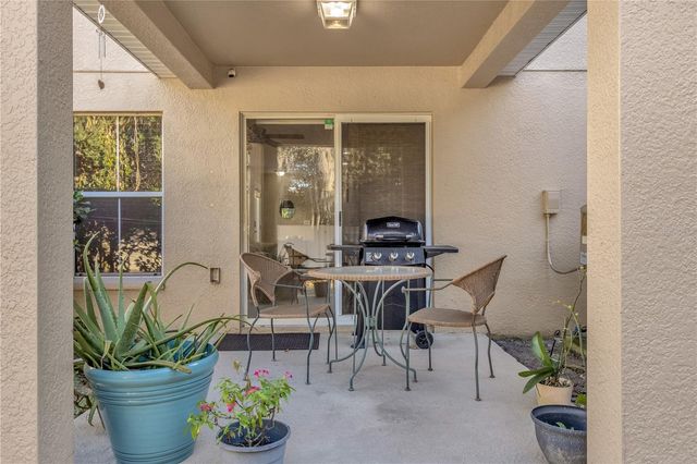 2916 ROYAL TUSCAN LANE, Valrico, FL 33594