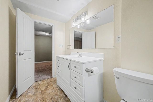 5205 W 86th Avenue, Arvada, CO 80003
